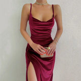 Sleeveless Evening Gown: Elegant Chic