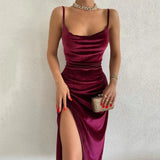 Sleeveless Evening Gown: Elegant Chic